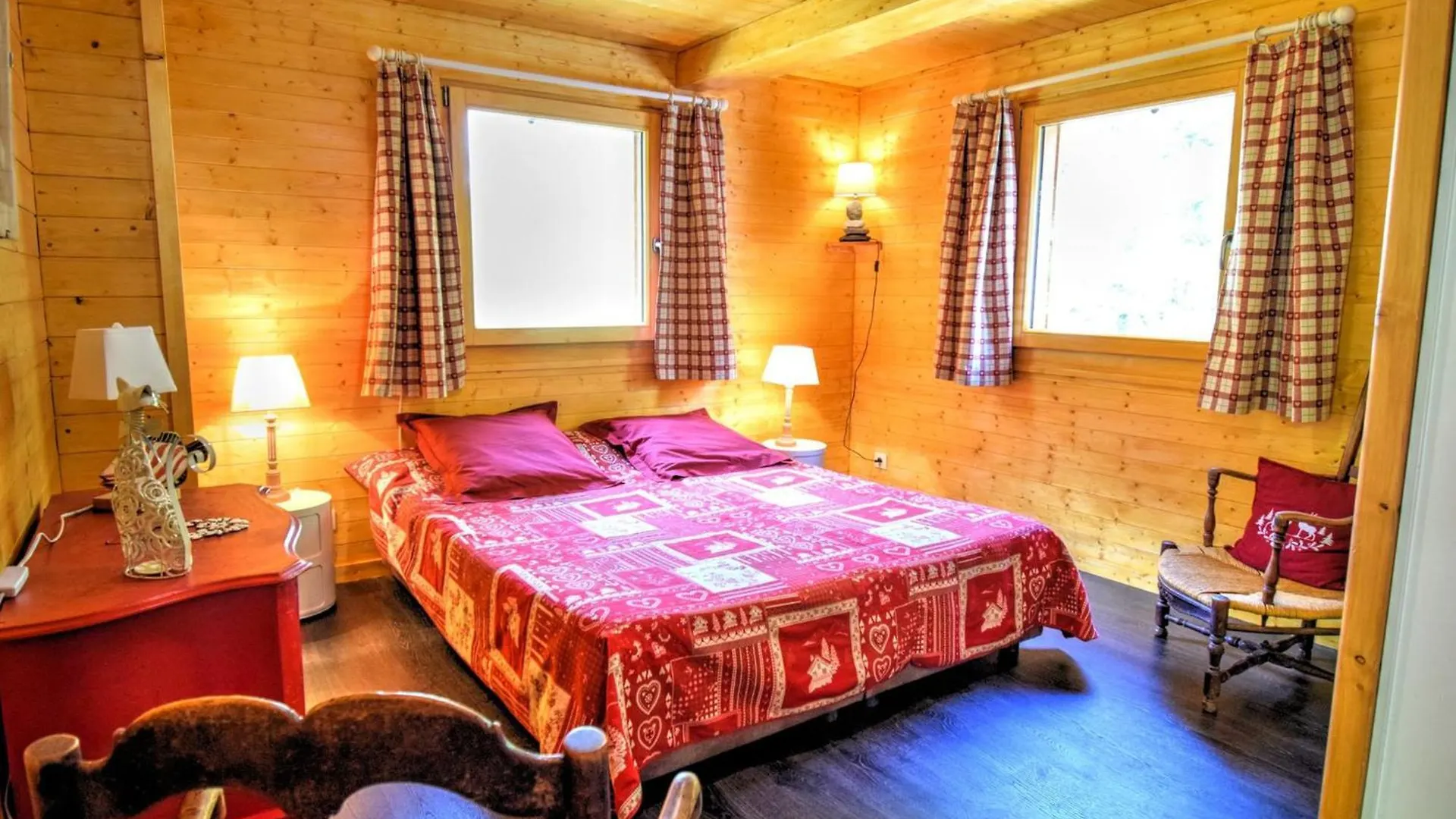 Chalet Independant Avec Navettes Gratuites, Parking Et Cuisine Equipee - Fr-1-524-17 Morzine