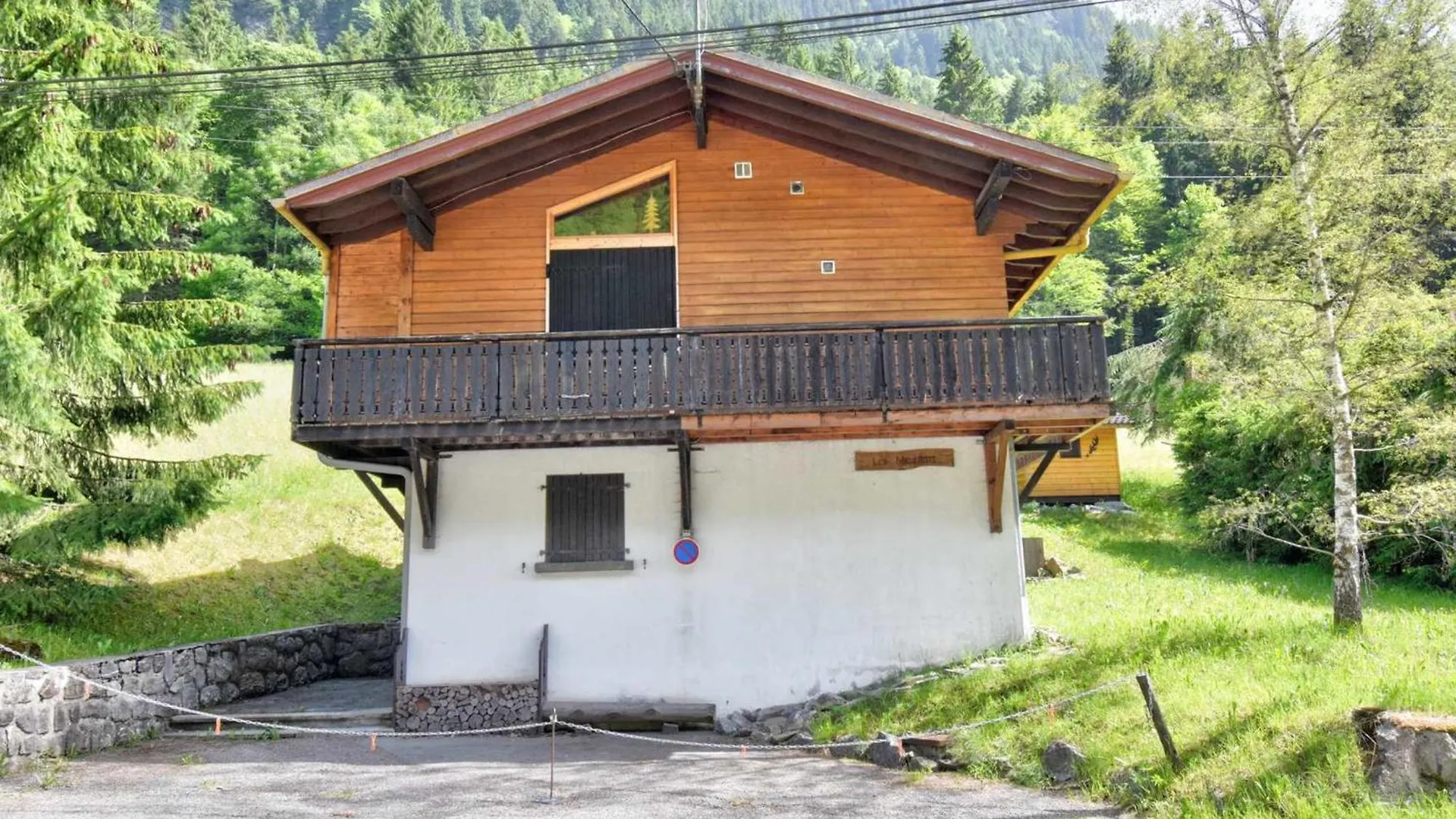 Chalet Independant Avec Navettes Gratuites, Parking Et Cuisine Equipee - Fr-1-524-17 Morzine France